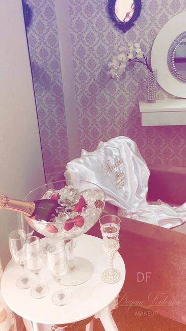 Champagne e meu robe!