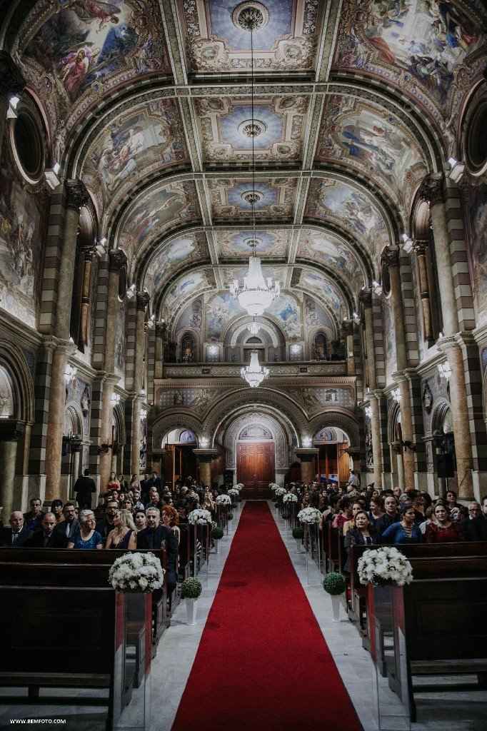 Igreja Sacra - Ajudem! - 1