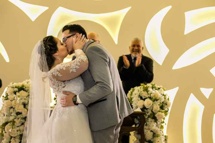 Casamentos reais 2019: o beijo no altar 30