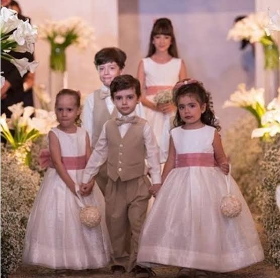 Roupas para damas e pajens 2