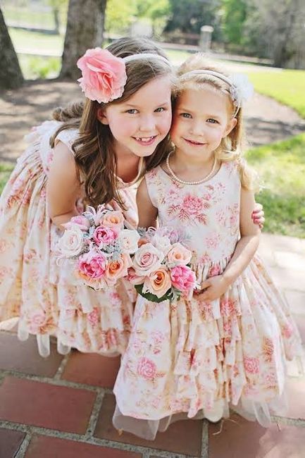 Roupas para damas e pajens 5