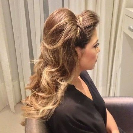 Alguém tem? Foto real de noiva com cabelo solto - 2