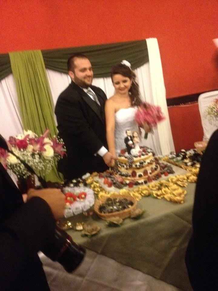 Olha a minha cara de quem quer pular o jantar e já comer o bolo kkk