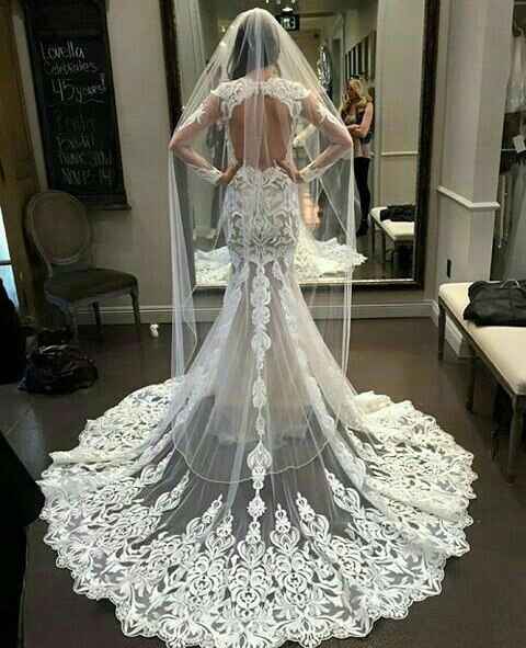 Vestido sereia ou com calda? - 5
