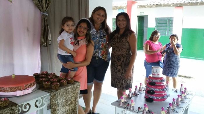 Amiga, minha prima e minha mamis
