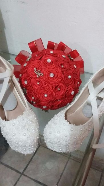 Buquê e sapatos