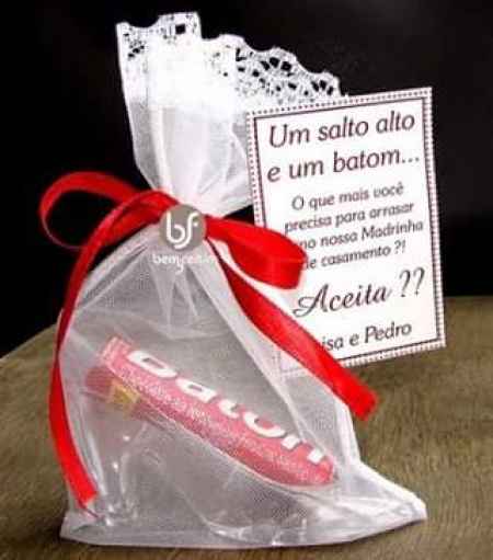 Como convidar as madrinhas - 1