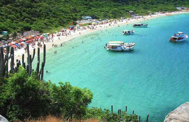 Caldas novas ou arraial do cabo?! - 1