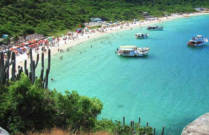 Caldas novas ou arraial do cabo?! - 1
