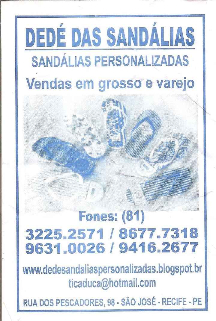 Dede das sandálias