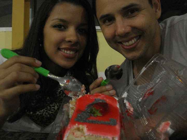 vamos começar a comer o bolo