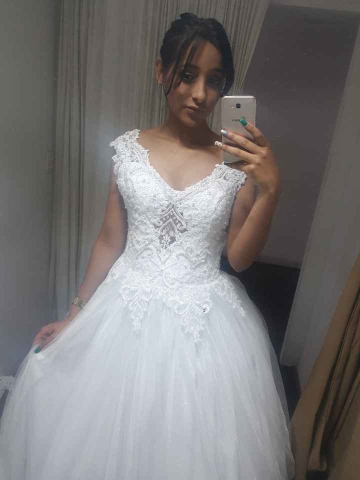 Insegurança vestido faltando 16 dias - 1