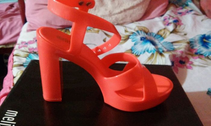 In love com minha sandália do dia c - 3