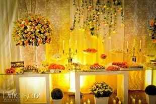 Decoração amarelo e laranja