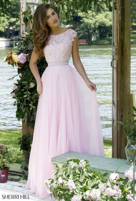 Vestido feito na costureira. . alguém? ? - 1