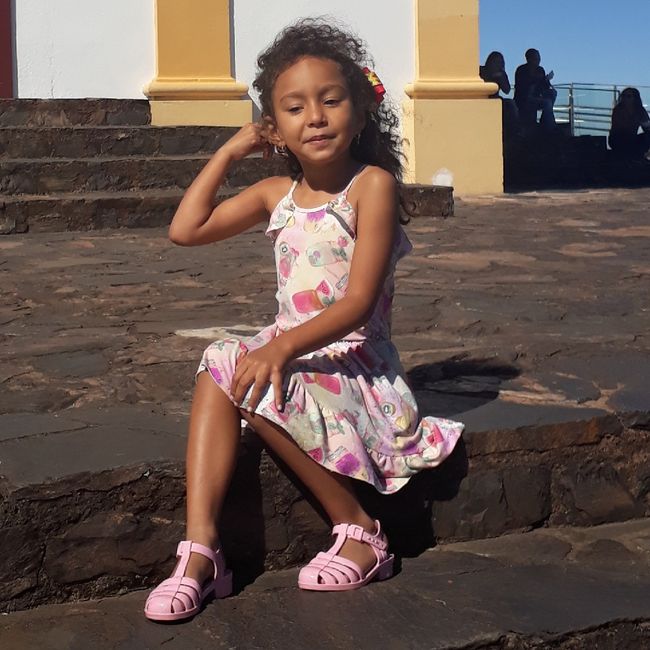 Noivinhas que amam crianças,  quantas vao colocar pra entrar no seu casamento? 1