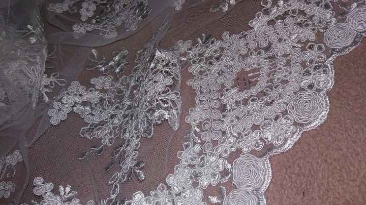 Tule bordado com flash