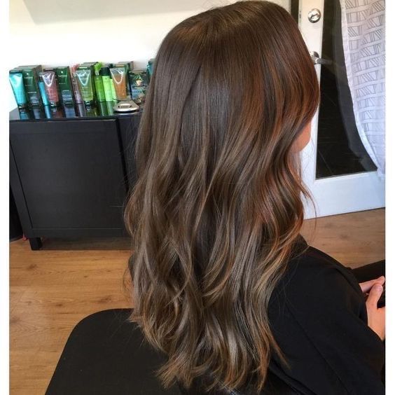 Eai noivinhas já escolheram seu penteado? 4