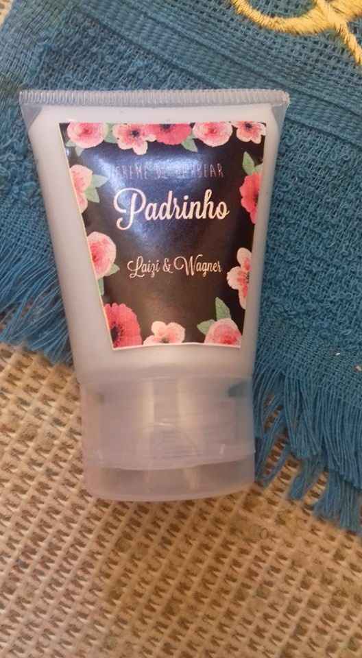 Creme de barbear dos parinhos