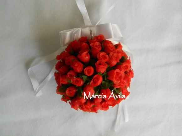 decoracao bola de flores