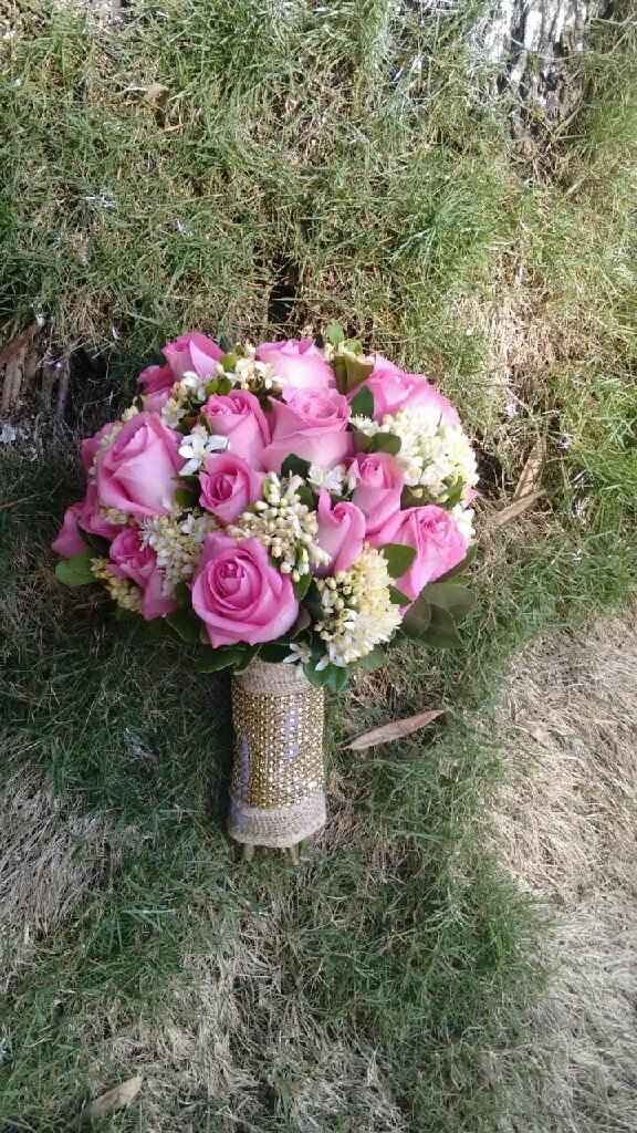 Qual bouquet é mais bonito? - 1