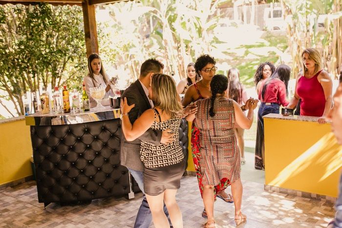 Contratei o serviço de bar da Agari Drink's, foi sucesso!