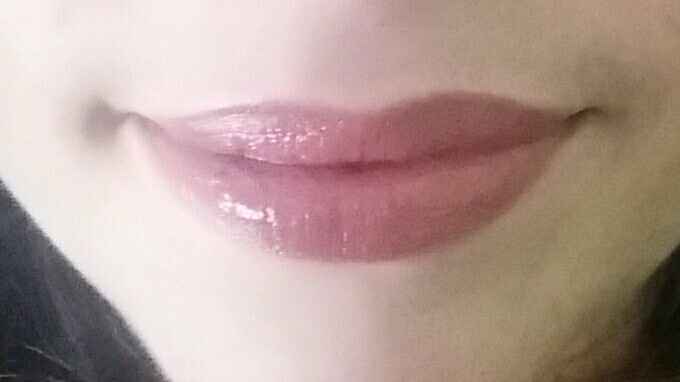 Qual a cor desse batom? - 3