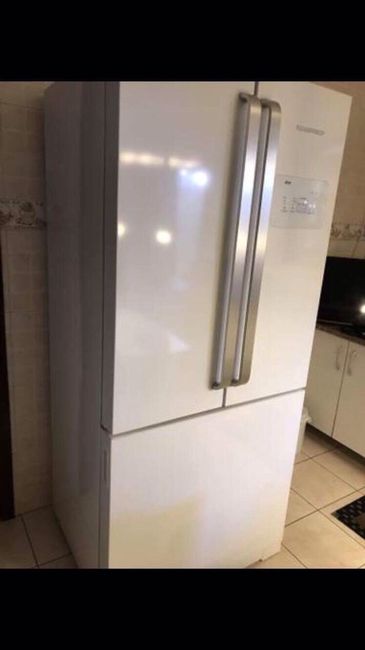 Side by side frost free Brastemp 540,6 litros dois meses de uso por R$2200 reais