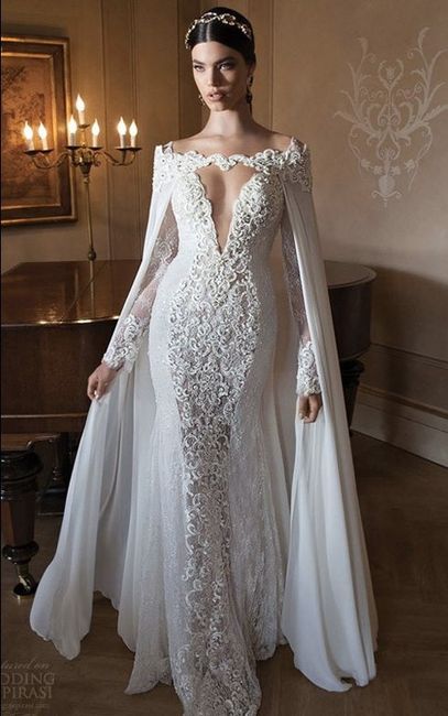  Vestido de Noiva Decotado.... - 2