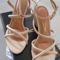 Meus pés estarão assim...