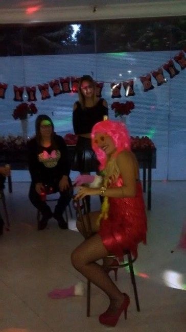 Brincadeiras e Micos