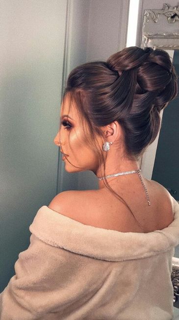  Cabelo fino, liso demais e pouco. Ajude me com inspirações de penteados - 2