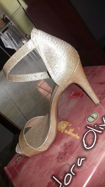  Comprei minha sandaliaaaaaaaaaa 😍😍👠👡 - 4