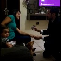 .......... e mim pediu em casamento s2, fiquei sem reação..... simplesmente foi lindooo!!!!
