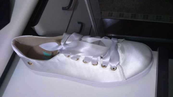 It Design White Cetim