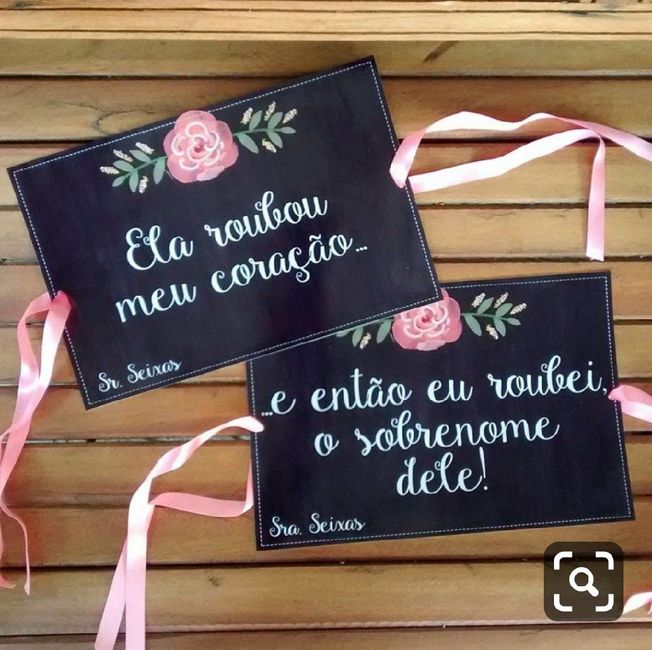 Plaquinhas de cadeiras dos noivos - 1
