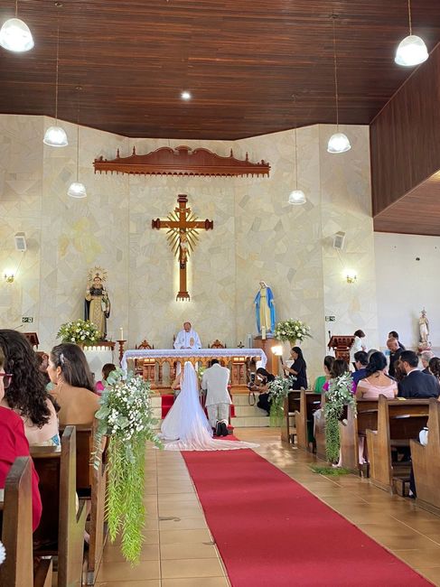 Enfim casados no religioso, após 12 anos de união civil. 2