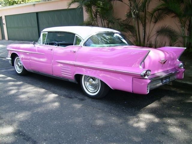 6 - Cadilac Fleetwood 1958