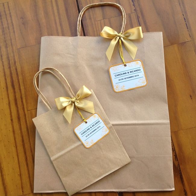 Rústico (Só comprar as bolsas em papel kraft e personalizar ao seu gosto)