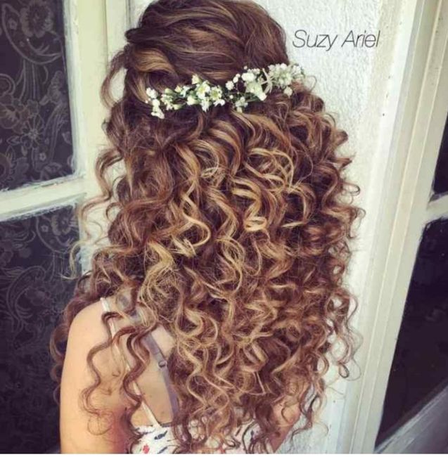 penteado para noiva cacheada 8