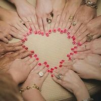 Noivinhas lindas! quais dessas fotos criativas vocês noivinhas achou legal ou gostaria de fazer no s