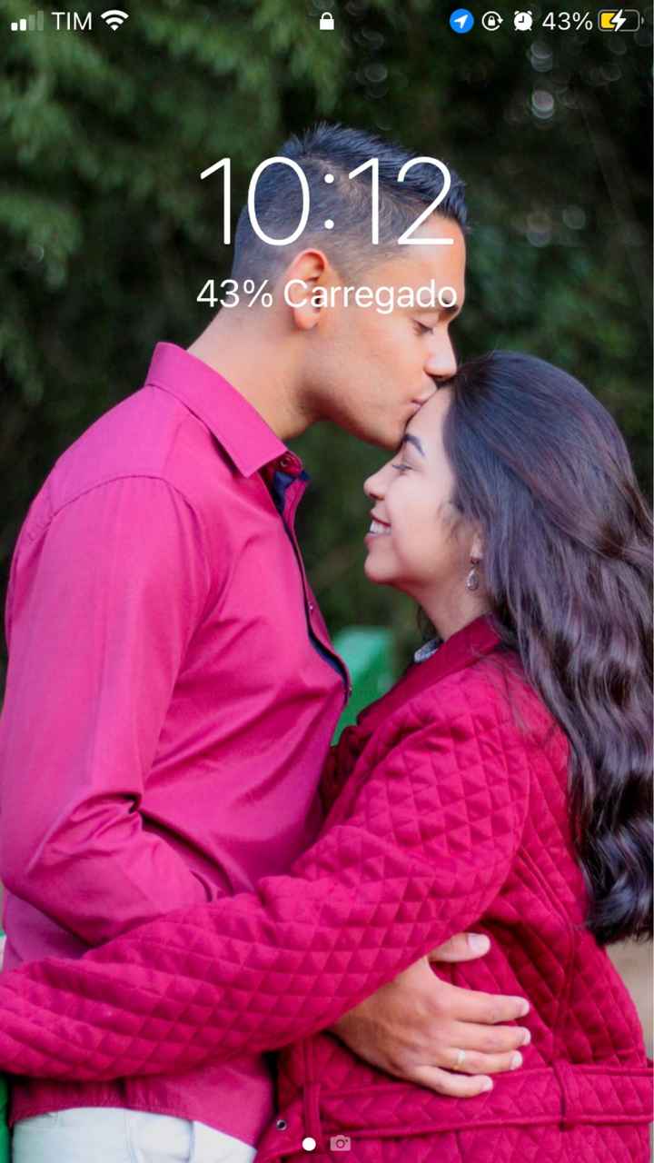 📸 Poste um print de tela do seu celular que tenha como fundo uma foto sua e do seu amor - 1