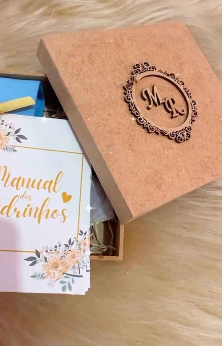 caixa de presentes para madrinhas e padrinhos - 1