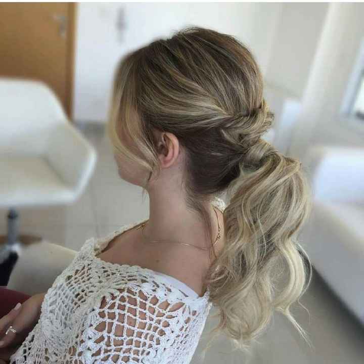 Rabo de cavalo para noivas: 9 variações de penteados modernos, elegantes e casuais! - 6