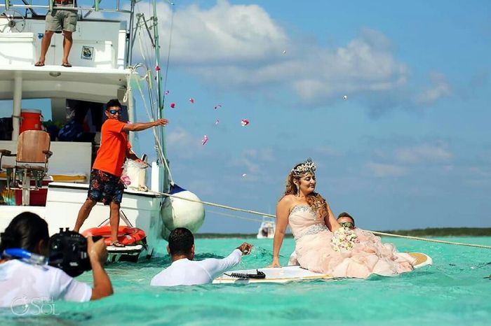 Casamento pé na areia? esse foi realizado dentro do mar!!! #vemver - 4