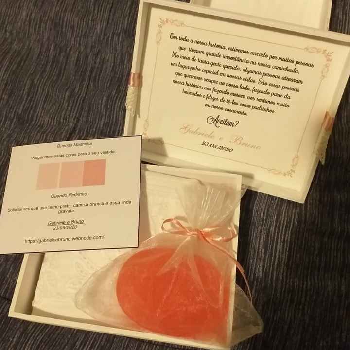PRESENTE MADRINHA