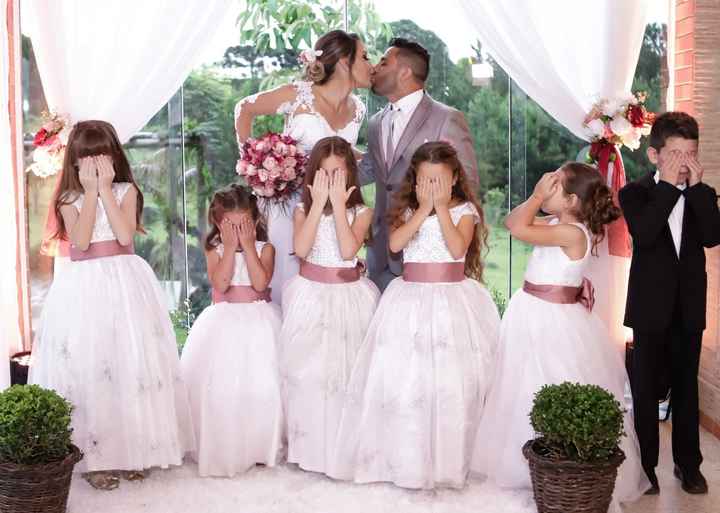 a roupa das damas e do pagem