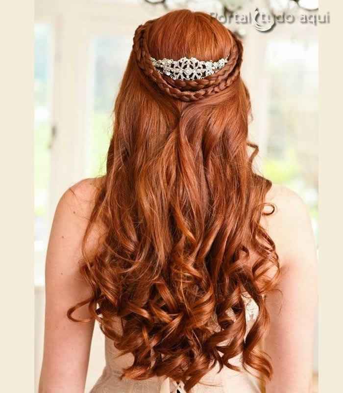 Penteado + acessório 