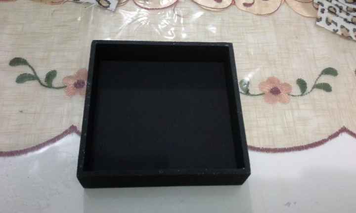 Pintei as caixinhas de preto