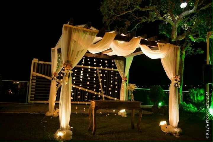 Altar de Casamento ao Ar Livre. - 1